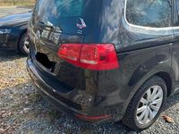 Gebraucht VW Sharan 140 PS (102 kW) 2015 Schwarz Van / Kleinbus