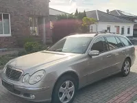 Gebraucht Mercedes E240 Elegance 177 PS (130 kW) 2004 Grau Kombi