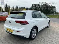 Gebraucht VW Golf VIII Life 116 PS (85 kW) 2022 Pure white Limousine