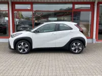 Neu Toyota Aygo X Active 116 PS (85 kW) 2026 Weiß SUV
