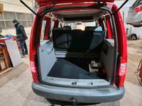 Gebraucht VW Caddy 90 PS (66 kW) 2011 Rot Van / Kleinbus