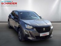 Gebraucht Peugeot 2008 Active 131 PS (96 kW) 2023 Platiniumgrau SUV