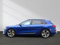 Gebraucht Audi e-tron Advanced 300 kW (408 PS) 2022 Individuallackierungen audi exclusive SUV