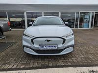 Gebraucht Ford Mustang Mach-E Basis 216 kW (294 PS) 2022 Weiß SUV