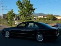 Gebraucht Mercedes E320 AMG 197 PS (144 kW) 2001 Schwarz Limousine