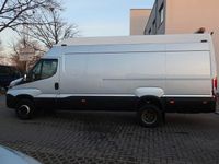 Gebraucht Iveco Daily 170 PS (125 kW) 2015 Silber Limousine