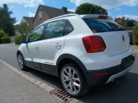 Gebraucht VW Polo Cross Highline 90 PS (66 kW) 2015 Weiß Kleinwagen