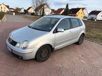 Gebraucht VW Polo 64 PS (47 kW) 2002 Silber Limousine