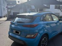 Gebraucht Hyundai Kona 100 kW (136 PS) 2022 Blau SUV