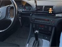 Gebraucht BMW 525 163 PS (119 kW) 2003 Silber Limousine