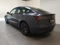 Usado Tesla Model 3 RWD 239 kW (325 CV) 2022 Gris Berlina