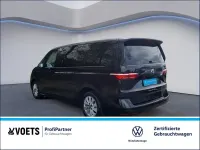 Gebraucht VW Multivan Life 150 PS (110 kW) 2025 Schwarz Van / Kleinbus