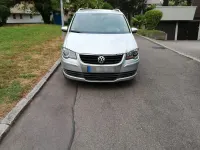 Gebraucht VW Touran Trendline 140 PS (102 kW) 2010 Silber Van / Kleinbus