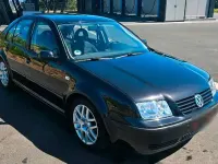Gebraucht VW Bora 105 PS (77 kW) 2002 Schwarz Limousine