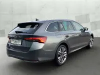 Neu Skoda Octavia 150 PS (110 kW) 2026 Grau Kombi