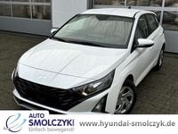 Gebraucht Hyundai i20 Select 101 PS (74 kW) 2024 Weiss Kleinwagen