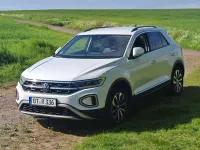 Używany VW T-Roc 150 KM (110 kW) 2022 Biały SUV