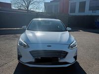 Second-hand Ford Focus 100 CP (73 kW) 2019 Alb Hatchback