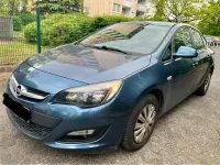 Usata Opel Astra 116 CV (85 kW) 2014 Berlina