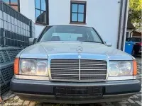 Gebraucht Mercedes 200 75 PS (55 kW) 1990 Limousine
