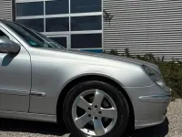 Gebraucht Mercedes E270 Avantgarde 178 PS (130 kW) 2003 Silber Limousine
