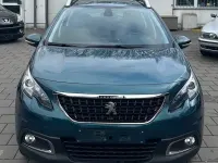 Gebraucht Peugeot 2008 Active 82 PS (60 kW) 2018 Grün SUV