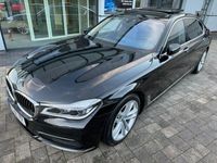 gebraucht BMW 750 L d xDrive/LASER/SKY LOUNGE/HARMAN KARDON