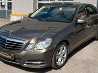 Gebraucht Mercedes E220 170 PS (125 kW) 2011 Grau Limousine