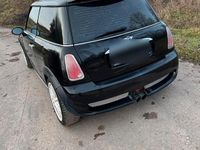 Gebraucht Mini ONE 90 PS (66 kW) 2003 Schwarz Kleinwagen
