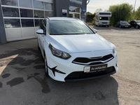 Usado Kia Ceed Vision 160 CV (117 kW) 2023 Blanco Utilitario