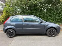 Gebraucht Ford Fiesta 80 PS (58 kW) 2008 Grau Kleinwagen