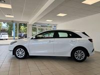 Gebraucht Kia Ceed Vision 140 PS (102 kW) 2025 Weiß Kleinwagen