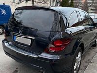 Gebraucht Mercedes R350 272 PS (200 kW) 2009 Blau Van / Kleinbus