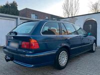 Gebraucht BMW 525 170 PS (125 kW) 1998 Blau Kombi