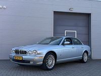 Second-hand Jaguar XJ 238 CP (175 kW) 2006 Argintiu Berlinǎ