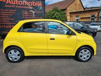 Gebraucht Renault Twingo Life 69 PS (50 kW) 2016 Gelb Kleinwagen