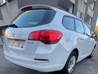 Gebraucht Opel Astra Eco 136 PS (100 kW) 2014 Weiß Kombi