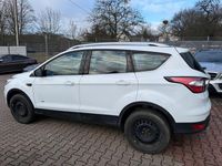 Gebraucht Ford Kuga Trend 175 PS (128 kW) 2018 Weiß SUV