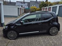 Gebraucht VW up! high up! 90 PS (66 kW) 2017 Schwarz Kleinwagen