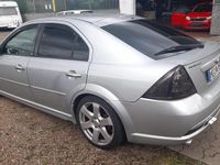 Gebraucht Ford Mondeo 125 PS (91 kW) 2006 Silber Limousine