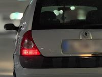 Gebraucht Renault Clio II 72 PS (52 kW) 2003 Grau Kleinwagen