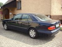 Gebraucht Mercedes 200 Elegance 163 PS (119 kW) 2001 Blau Limousine