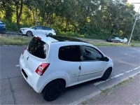 Gebraucht Renault Twingo 75 PS (55 kW) 2011 Weiß Kleinwagen