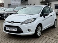 Gebraucht Ford Fiesta Ambiente 60 PS (44 kW) 2012 Weiß Kleinwagen