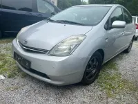 Gebraucht Toyota Prius Sol 77 PS (56 kW) 2007 Silber Kleinwagen
