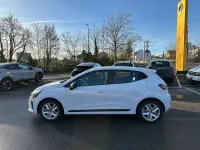Neu Renault Clio V Evolution 67 PS (49 kW) 2026 Weiß Limousine