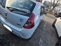 Gebraucht Dacia Sandero 75 PS (55 kW) 2009 Weiß Limousine