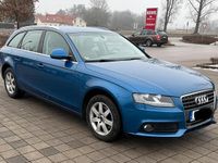 Gebraucht Audi A4 143 PS (105 kW) 2010 Blau Kombi