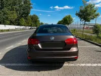Gebraucht VW Jetta Comfortline 105 PS (77 kW) 2011 Braun Limousine