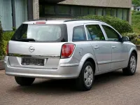 Usado Opel Astra Edition 105 HP (77 kW) 2006 Prateado Carrinha